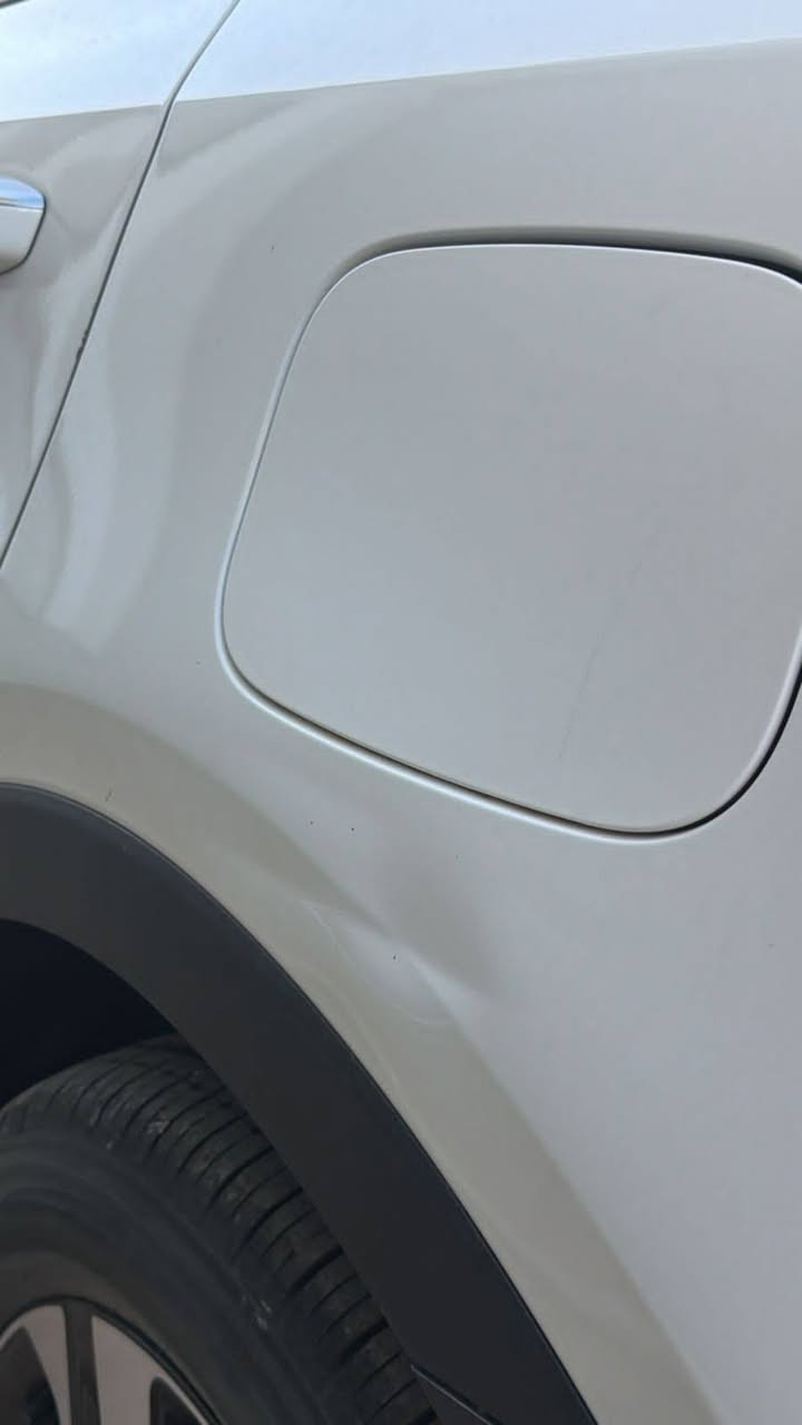 سلام عليكم سورنتو6سلندر 2021للبيع رقم بصره الماني شرط التحويل السياره نضيفه حيل ماشيه 77الف فول مواصفات فتحه سقف  بنراما 5ويل كب كروم سايد بريك دكمه اوتو هولد مثبت سرعه 4جام اوتو بردات خلفيه صندوق شفط كير ماوس تبريد 3قطع
7راكب تشغيل عن بعد اربع انضمه قياده مانع انحدار مري شفط اشاير بلمري بيهه فقط الخسفه البسيطه المصوره بلصوره وكارت بسيط بلباب. العكس السايق وباب السايق شخط بسيط ومصلح  كارت مامبين اصلن تجي وتشوف السعر 255وبيهه مجال للاستفسار***********
