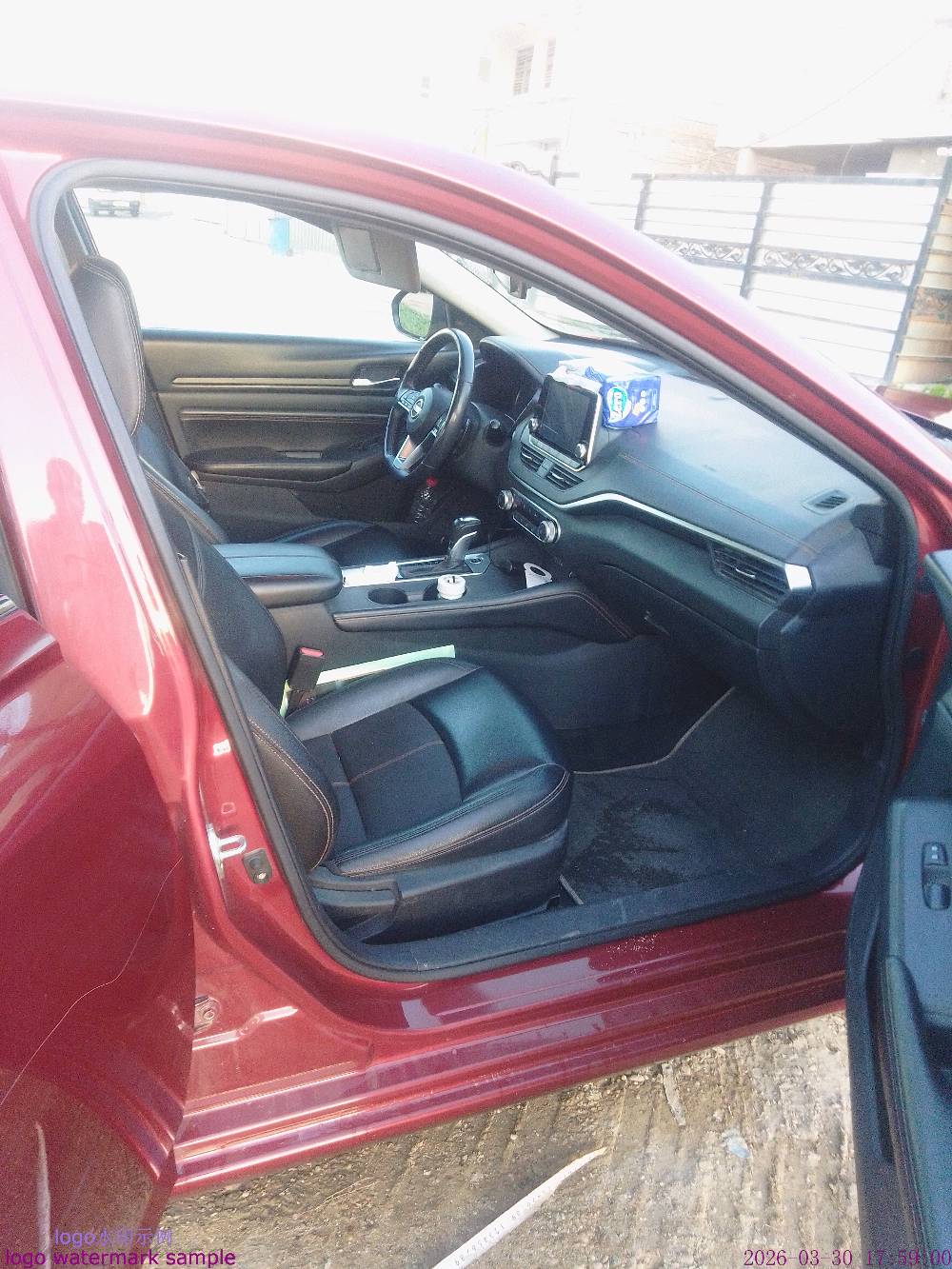 السلام عليكم 
التيما 2021 احمر 
 ضررها :
جاملغات امامية وبند والغد الايسر كامل فتح 
من البنط 
محرك 4سلندر 2500سي سي 
المواصفات :
 بصمه 
تشغيل عن بعد  
 نظام صرف الوقود الاقتصادي
 مانع انزلاق و ABS 
تحدید مسار 
رادار امامي وخلفي وجوانب 
نقطة عمياء
 توقف ذاتي 
شاشة كبيرة
 كاميره
السيارة احلى من الصور بالواقع 
  ويل كب 19
 *ماشيه 104000km مرقمه بغداد سعرها 140000 وبيها مجال تحويل مباشر السياره باسمي 
