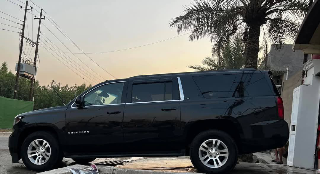 سلام عليكم من رخصة الادمن شوفر XL امريكيه مديل 2019 بيهه قطعه صبغ  جاملغ امامي الايمن فقط سعر 155وبيهه مجال رقم تلفون ***********
