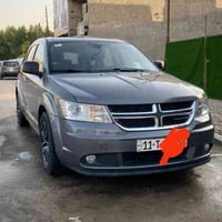 للبيع فقط دوج جورني 2013 ٤ سلندر محرك ٢٤٠٠  ٣ قطع تبريد ٧ راكب  بها ار...