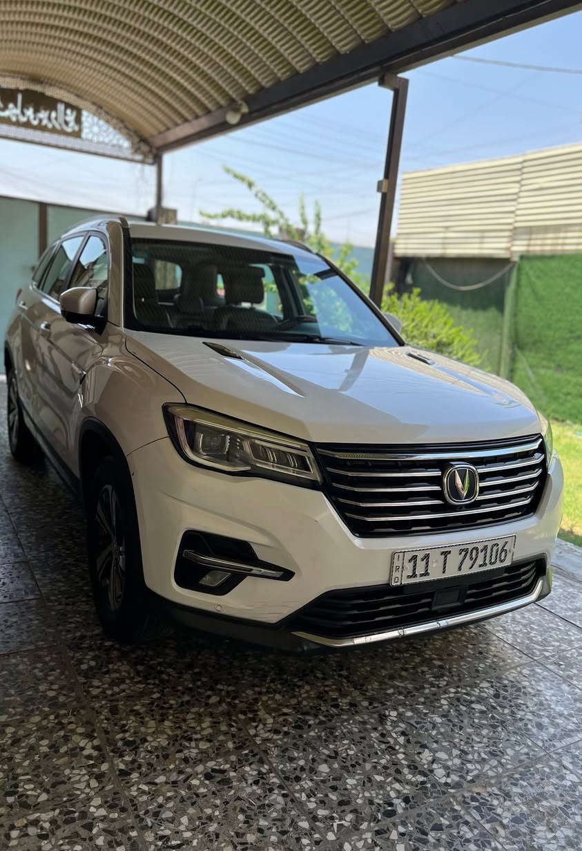 شانجان Cs75 موديل 2019
رقم بغداد انكليزي تحويل مباشر 
السيارة حلوة مابيهه اي نقص ماشية 78 الف 

المواصفات فول 1/1 
محرك 1800 تيربو 
ناقل حركه ( گير ) 6 سرعات 
بصمة تشغيل وابواب 
فتحة سقف بانوراما بالكامل 
متعددة وضعيات وانظمة القيادة 
شاشة ذكيه متعددة الاستخدام 
كاميرا خلفية دوارة وحساسات 360 درجة 
كشنات جلد مقعد السائق كهرباء وتبريد بالكشنات 
تبريد امامي خلفي وثلاجه 
سايد بريك بصمة 
مري شفط وهيتر واشاير بالمري 
وبعد مواصفات 

السعر : 117 $ 
الهاتف : ***********
