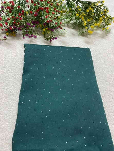 هلا وغلا ل ب الحبايب شوفووو جمال والفخامة للاقمشة الصيفيه ع كثرة الطلبات جمله ومفرد باحلى الوانه ونقشاته والسعر احلى لدينا خدمة توصيل لكل محافظات العراق خلال ٢٤ساعه ***********
