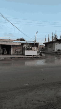 قطعه تجاري موقع ابي غرق شارع المركز قرب جامع المتقين
***********
