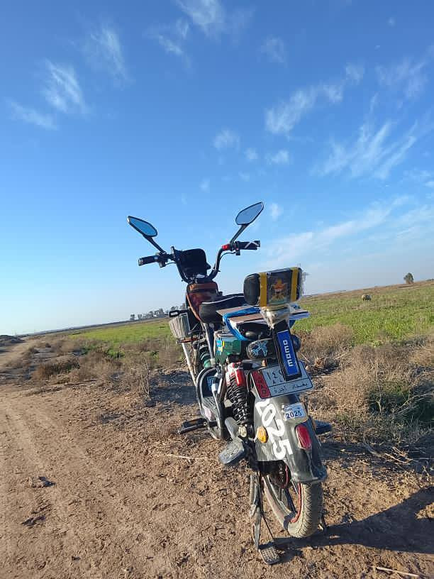 سلام عليكم دراجه شحن للبيع نضافة فول اي عطل ما بيها السعر 325, او بيه مجال حك الجية  الشراي يجي خاص   ***********
