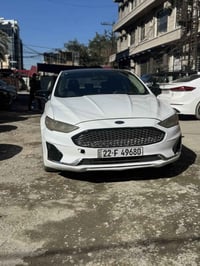 فورد فيوجن 2017 S  المحرك 1500 تيربو بيها 5 قطع صبغ السعر 97 الرقم 077...