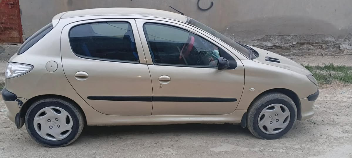 السلام عليكم بيجو 206
السعر 32بيه مجال 

***********
