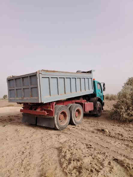 سلام عليكم للبيع البي 75 مكينه8  28  كير 160 نص جيأف تخم تاير تبريد شغال حداديه جديد سعر الرقم ***********
