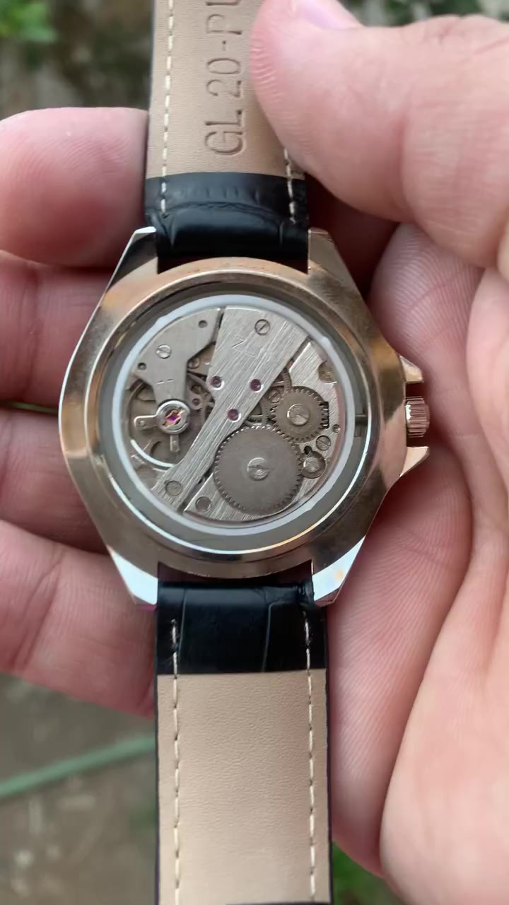 ساعة روسي مال طيارين نصب تكويك رنك دوار مكينة ١٧ حجر


**إذا كنت صاحب هذا الإعلان وتريد حذفه لأي سبب، رجاءا أرسل رسالة إلى الدعم الفني**