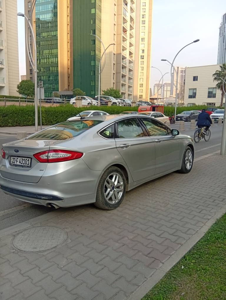 فورد فیوژن 2016  مواسفات SE کەنەدی سەنەوی نوێیە تا2028 مەکینە 15 تیربو گیرو مەکینە بەشەرت  مواسفات گیر تۆماتیك وعادی تحدید سورعە هاندبریك کارەبایی کوشن کارەبایی کوشن خەزن کوشن هیتر شاشە ایباد کامیرا دواوە حساس دواوە.... هتد  زۆر مواسفاتی تر  دوو پارچە و بستەك بۆیاغە بەبێ داخلی بەبێ ئێرباگ چاملغی پشتەوە دەرگای دوای سایەق سعری 103 وەرەقە و مجال  شوێن.هەولێر تلفون و+واتساب *********** یان زەین+ فایبر *********** أربيل, العراق
