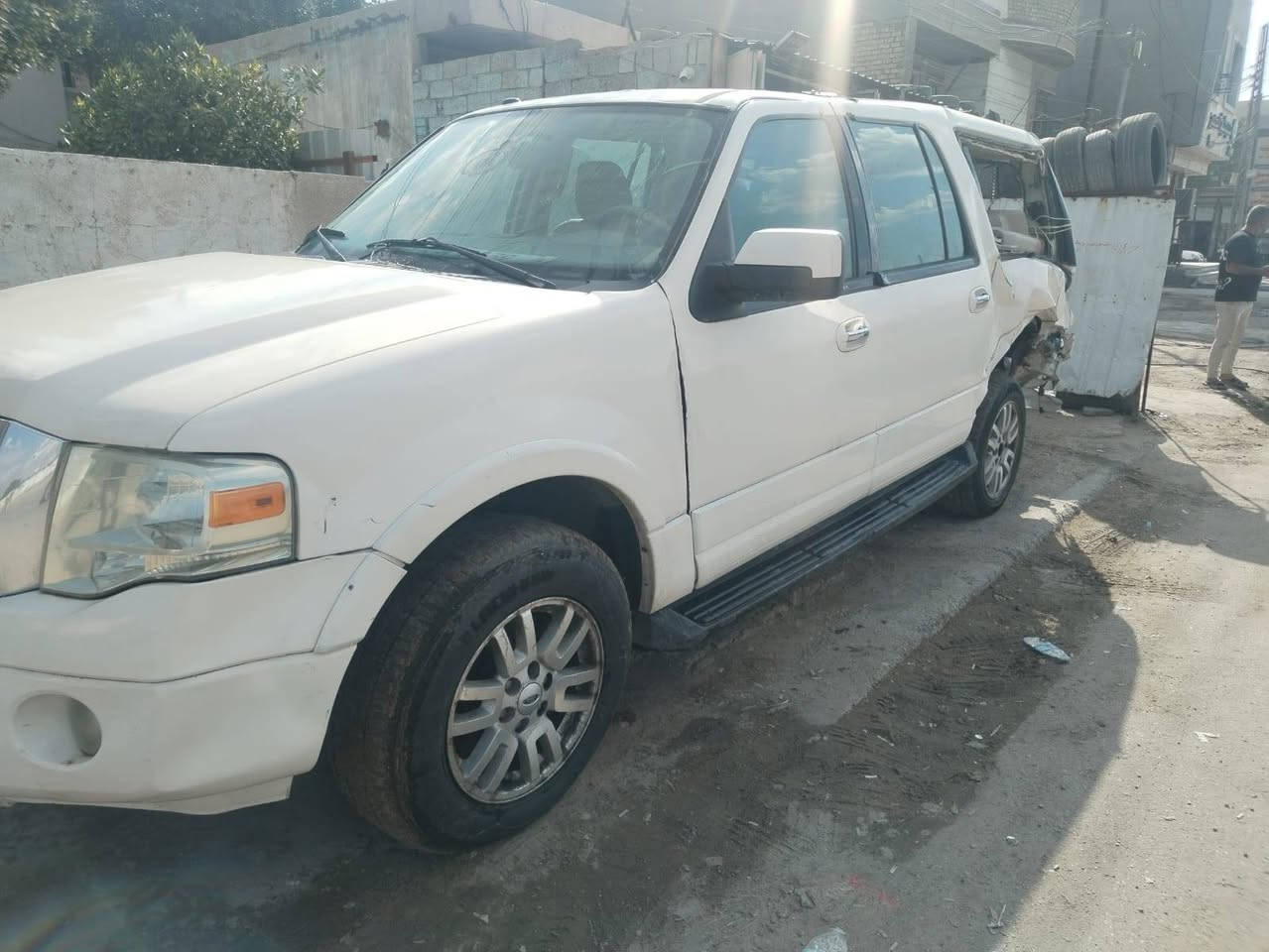 السلام عليكم فورد اكبديشن
2011  رقم بغداد أجرة
كير ومحرك لوك جديد
والضربة موضحه بالفديو
العنوان بغداد حي المعلمين
السعر53
للاستفسار الاتصال ع الرقم
***********
***********
