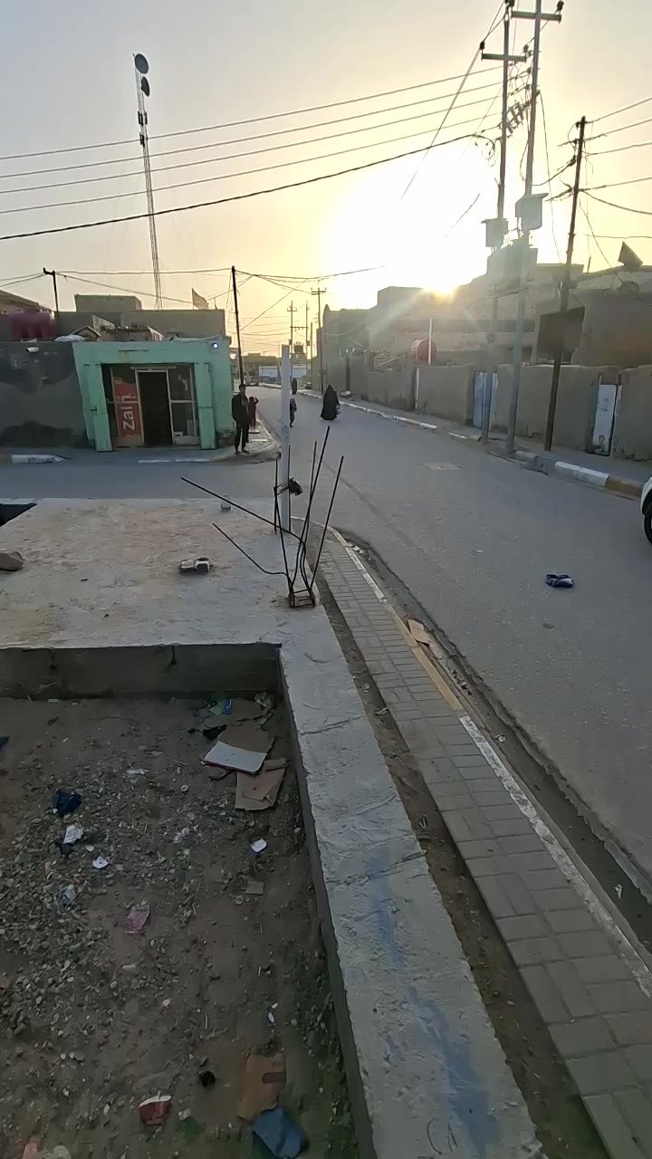 سلام عليكم قطعه البيع منطقه العزل
القطعه ركن  المساحه 152بدايه العزل شغل درجه اولى معالجه محفوره متر ونص معالجه جلمود معه سبيس خابط مشتغلين الداير حجر شغل هندسي معه رباط خمسين ٦شياش وكل الخدمات كامله وبيهه اجازه بناء السعر ١٥٥وبيهه مجال تصل على رقم ***********
