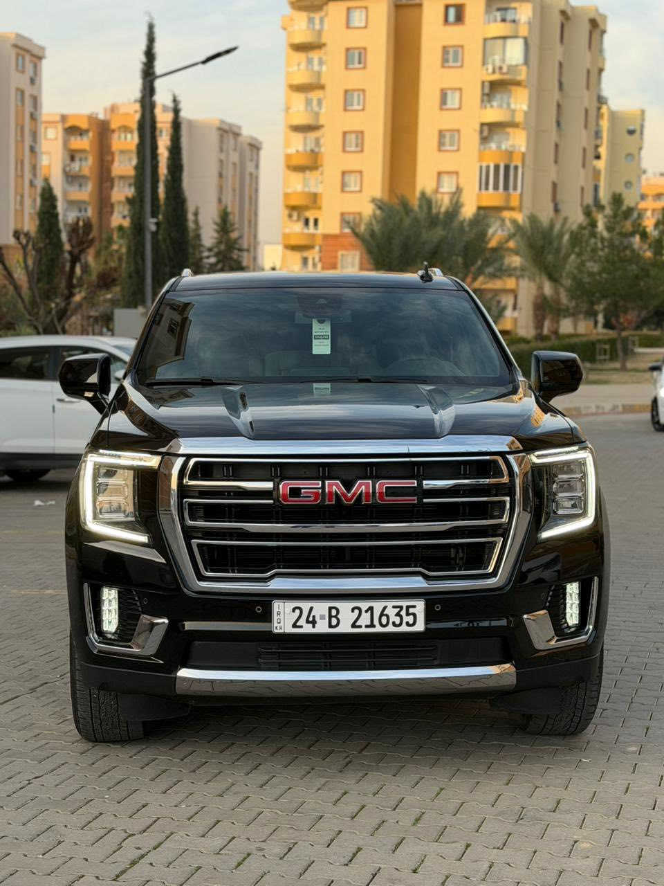 السلام عليكم 
جي ام سي SLT يوكن خليجي 2024 وكالة المنصور بعدها بل ضمان  بدون بانوراما  السياره كفالة عامة بدون صبغ بدون تعديل مغلفة بل كامل ppf من طلعناها صفر  وسونار بيها ماشية 54000 كم 

المواصفات 

عداد ديجتال 
شاشة 
4 بصمة أبواب 
ثلاجة 
يدات نيكل 
جنطة كهرباء 
رادار امامي 
رادار جانبي 
حساس امامي خلفي 
تشغيل عن بعد 
قاصة 
كشن هزاز 
اوتو ستوب 
لايت led 

وباقي مواصفات ل SLT رقم دهوك تحويل ثاني يوم 

مكان سياره بغداد زيونة 

للاتصال 
***********
