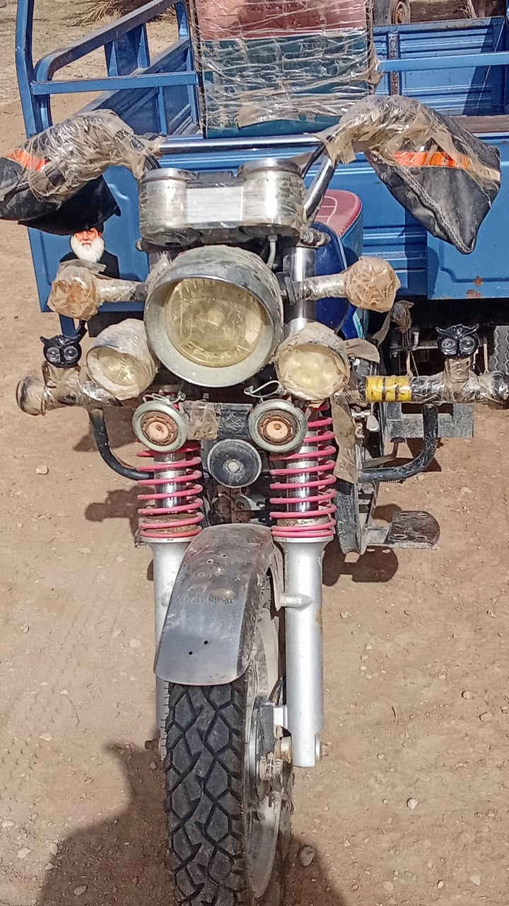 السلام عليكم 
ستوته للبيع موديل 2023
مكفوله اصوليه رقم و
سنويه 
مكانه ديوانيه سومر 
شغاله من كل شي 
الرقم ***********
