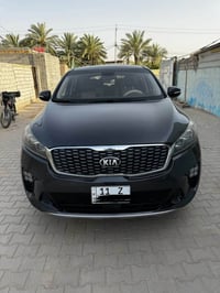 سورنتو محرك 2.4 جديدة برغي ما تخسر عليها كلها مرتبة وجاهزة موديل 2019 ...