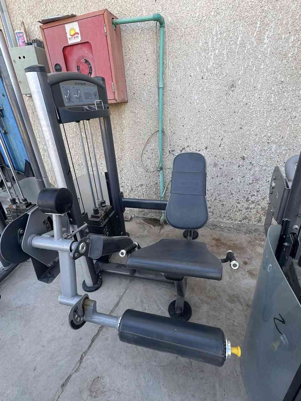 متوفر داخل المخزن قطع امبلص نضافه ١٠٠٪؜ بغداد نقل موجود ***********
