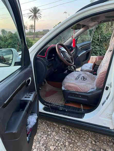 سلام عليكم مكلف بنشر♥️.
 سنتافيا موديل 2012 رقم بغداد مكينه 6.كامل مواصفات من فتحه وبصمه مابيها كلشي غير هذا باب الخلفي  سعر 165 بيها مجال للشراي.الاستفسار ع هذا الرقم ***********
