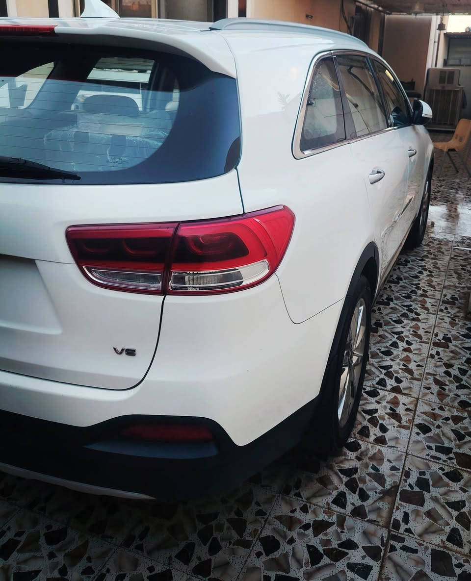 للبيع سورنتو ١٦
خليجي رقم بغداد
 جديده جداً
كفالة عامه
عده بارد شبر بلجاملق الخلفي
محرك ٦ سلندر 
ماشيه ١٠٥ الف
فول عده الفتحه
السعر ٢٠٧ مجال قليل
مكاني صلاح الدين
 تكريت
 ***********
