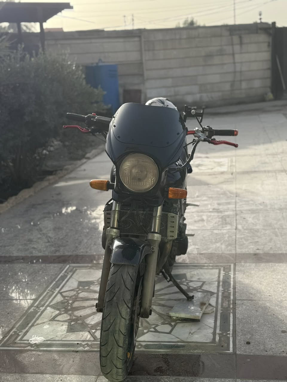 سيبي ٤٠٠بيع او مراوس بيه صوت بكن ماكني كربلاء دراجه مسويلها ادمه كامله بس صار بيه بكن واريد ابيعه عله وضعه ***********
