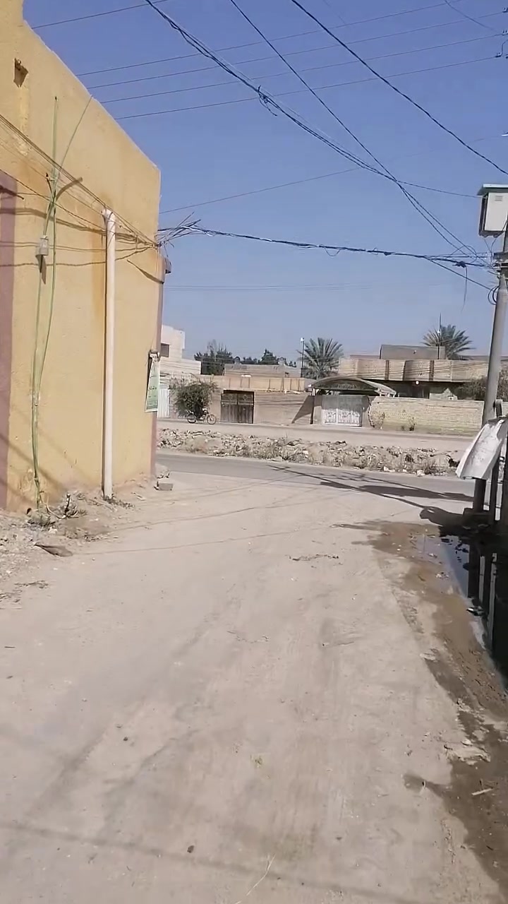 دار للبيع خلف التجاري 130متر 3طوابق يحتوي على 5غرف نوم وصاله واستقبال ومطبخ وصحيات داخليه وخارجيه سند25 قرار محكمه مباشر مع صاحب الأرض
عنوان البوبيات مقابل شركة اليساري باقي التفاصيل مراسلت الصفحه او الاتصال على الرقم التاليه
*********** واتساب
***********
