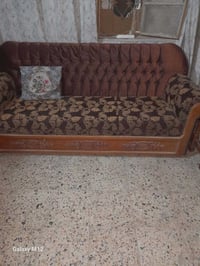 غراض للبيع  الاتصال  0773 770 6810