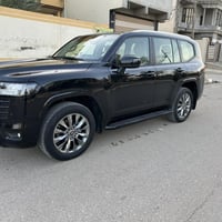 لاندكروز GXR • ٢٠٢٢ • ٧٠٠٠٠ كم