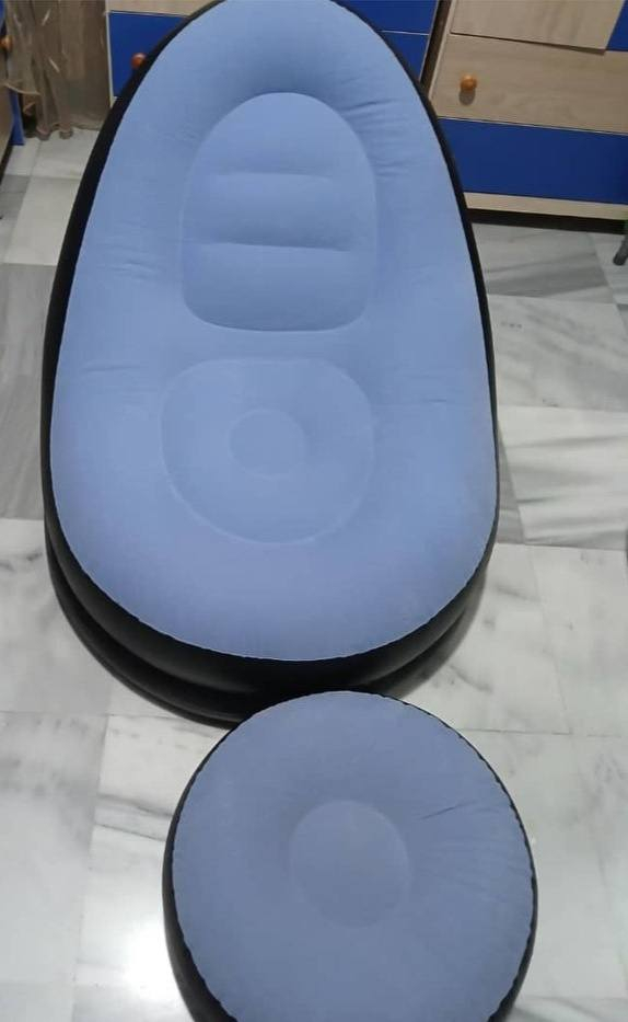 متوفر كرسي نفخ وجه قماش شامو مع وسادة استرخاء او طبلة طعام لأهل الألعاب الكيمنك او الغرف النوم بسعر مناسب للاستفسار *********** واتساب أو خاص  واحد فقط موجود اخوان اهل الحجز
