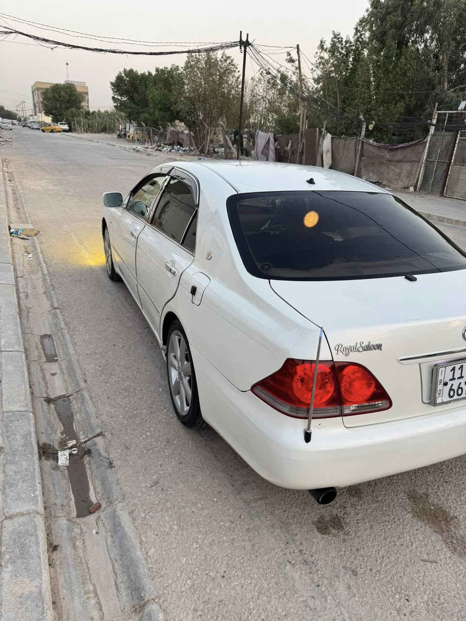 شاهينه 2004 رقم بغداد انكليزي شرط المداور  
كصت قماره بسمي 
شاصي ٨٠ دكمتين 
هزه جديد
تبريد قطعتين 
داخل بيجي 
تحوير الجوه نجف دشبول امارات 
سياره جديده معنه الكلمه 
سعر ١٣٠ بيها مجال قليل 

***********
