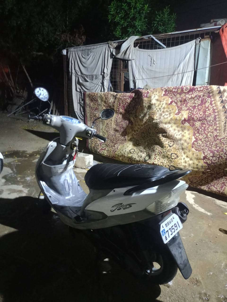 سلام عليكم دراجه ماكس منغولي دراجه مفتوحه مرا وحده كفر تجاري الملاح ختم واحد وي المكينه دراجه ناعمه شلعه ومعدل دراجه احلى من صور وكله بلاد  رقمي اتواصل سعر550 وبيه مجال ***********
