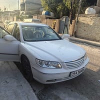 Azera2008 للبيع جدا نظيفة دواخل جديدة تخم تاير جديد تبريد جاهز كهربائي...