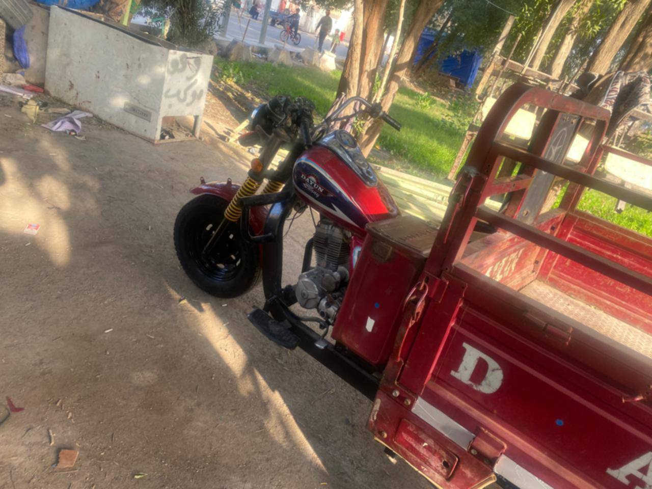 دايون 18, اوراق  الملاحظات.  النمره الأولى مال الكير تخرط @  ظفيره جديده كهربائيات كامله  واسط عزيزية ب1150 وبيها مجال قليل ***********
