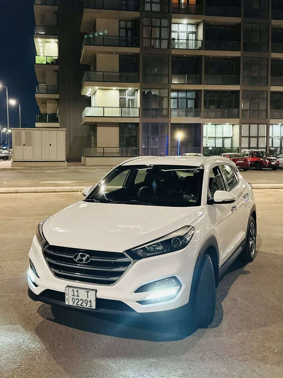 توكسان 2018 خليجي
محرك 2000
تحكم استيرن 
حساس خلفي 
تبريد قطعتين
مري شفط وشايربالمري  محرك كير كفالة 
السيارة على ايدي من الشركة
استخدام شخصي
سنوية لوحات قبل ايام بدلتهن
السيارة بيها تبديل جاملغ بدون دواخل اثر طخة 
رقم بغداد تحويل مباشر
السعر 167
***********
عنوان بغداد
