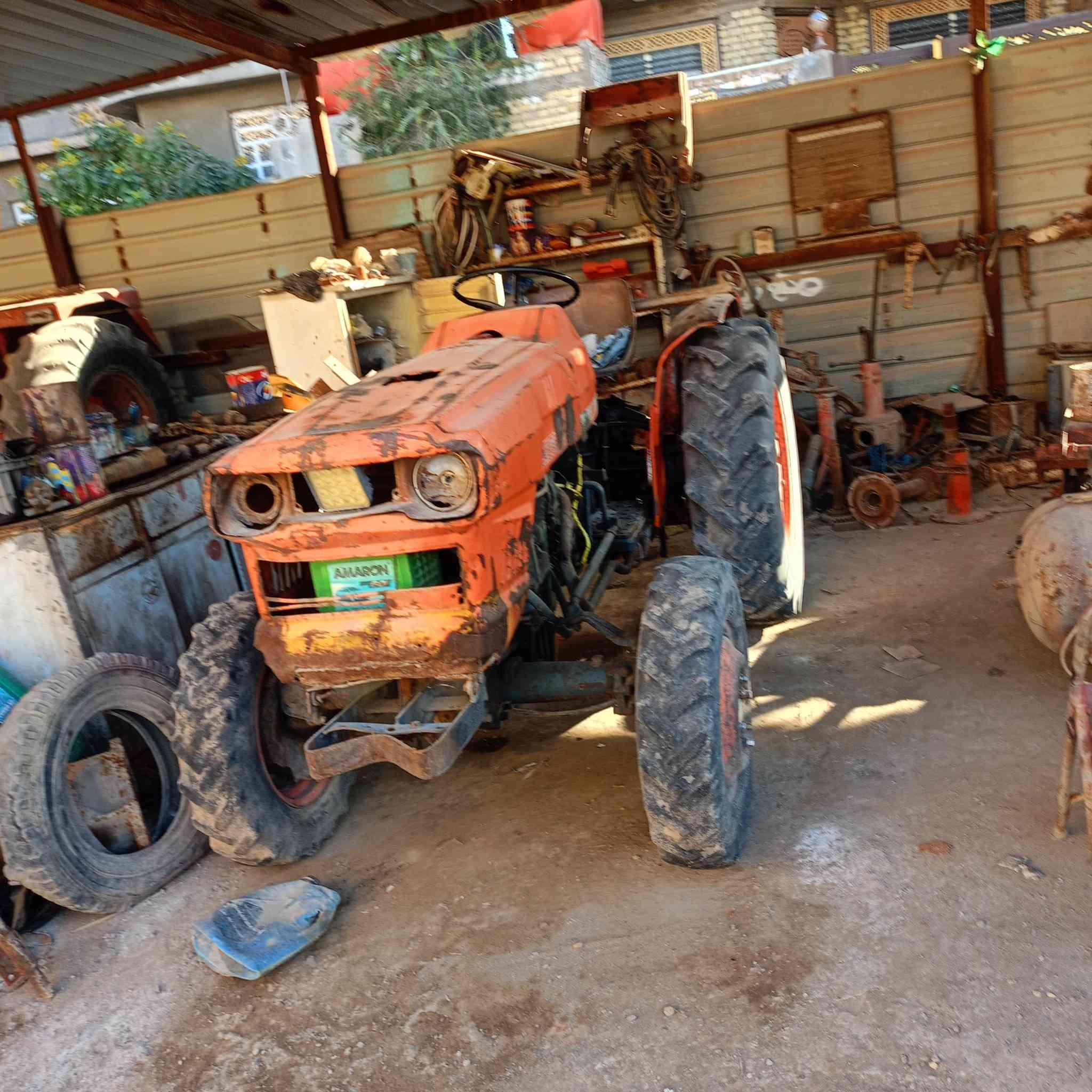 كابوته موديل 85 محرك كير اكسل مكفول مع رفاس بلادي اللبيع الحله بابل الطهمازيه ***********)(***********)
