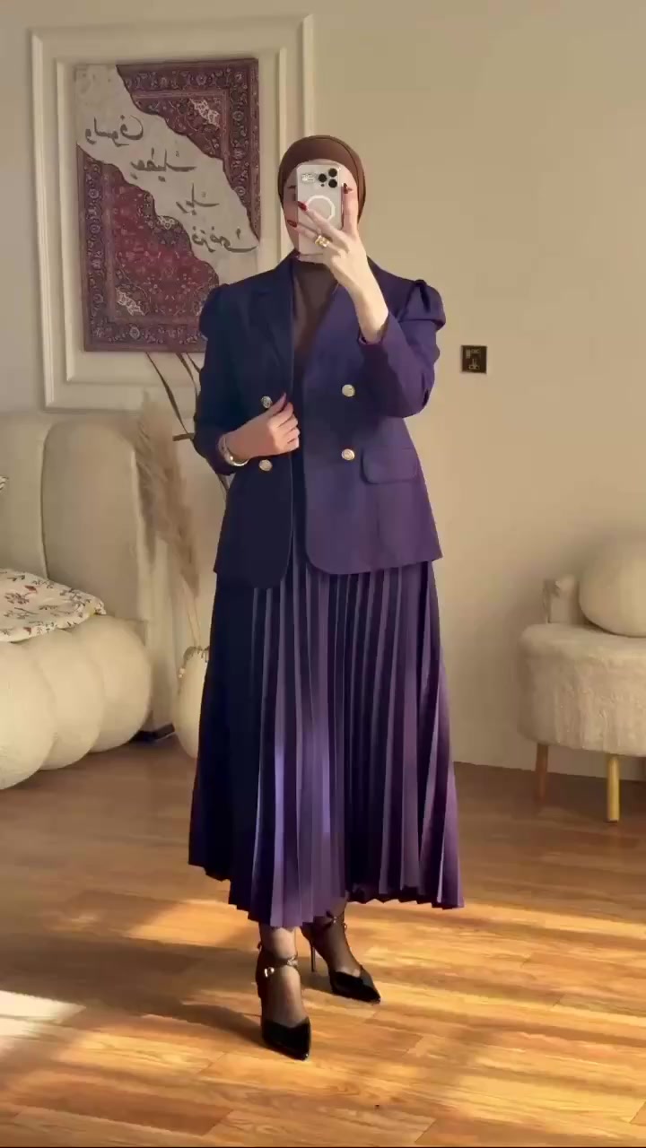 طقم تنوره + ستره كلوش
  

القياسات /
 40 - 42 - 44 - 46 - 48 - 50 

نوع القماش / قماش دابل باربي  

طول التنوره  100 ✨
( التنوره تكسير سحاب + دكمه نضام كمر ) 

طول الستره 68


**إذا كنت صاحب هذا الإعلان وتريد حذفه لأي سبب، رجاءا أرسل رسالة إلى الدعم الفني**