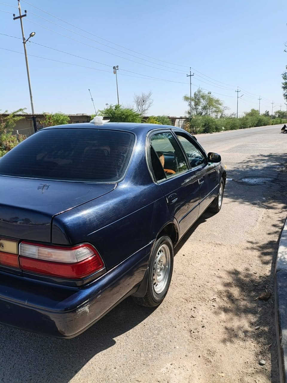 تويوتا كورلا 1995 سياره مكفوله من ضربه وتبديل كير محرك تبريد حداديه خير من الله جاهزه رقم بصره انكليزي جديد سعر ٦٠ وبيه مجال مكاني البصره خورالزبير *********** الزبير, البصرة
