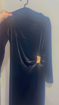 فساتين • ملابس نسائية