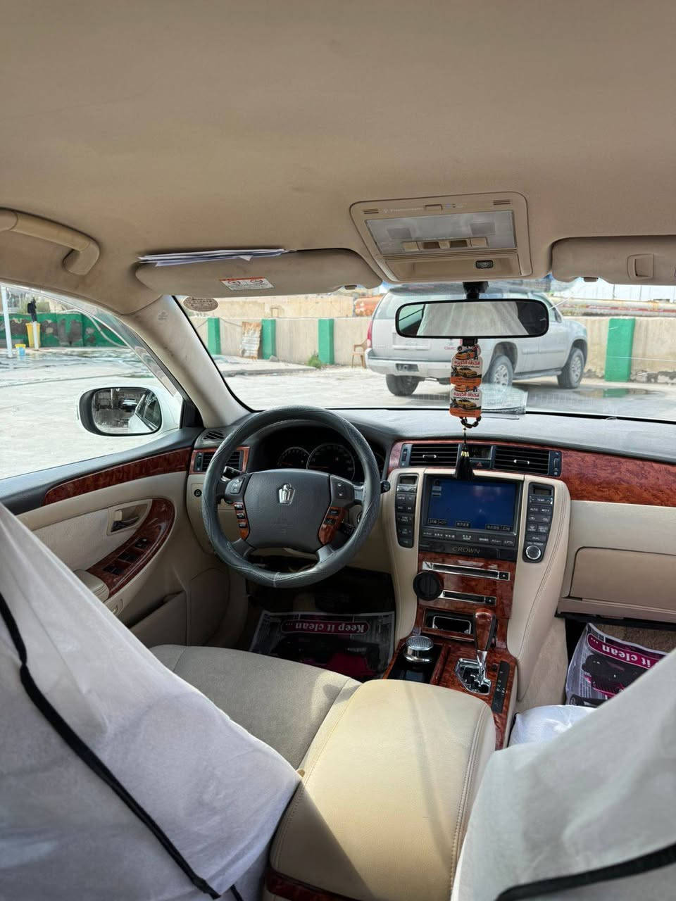 سلام عليكم البيع شاهينه كفاله من الكص والسرقه وانتر بول سياره حلوه جديده سعر 85بي مجال كليل ***********
