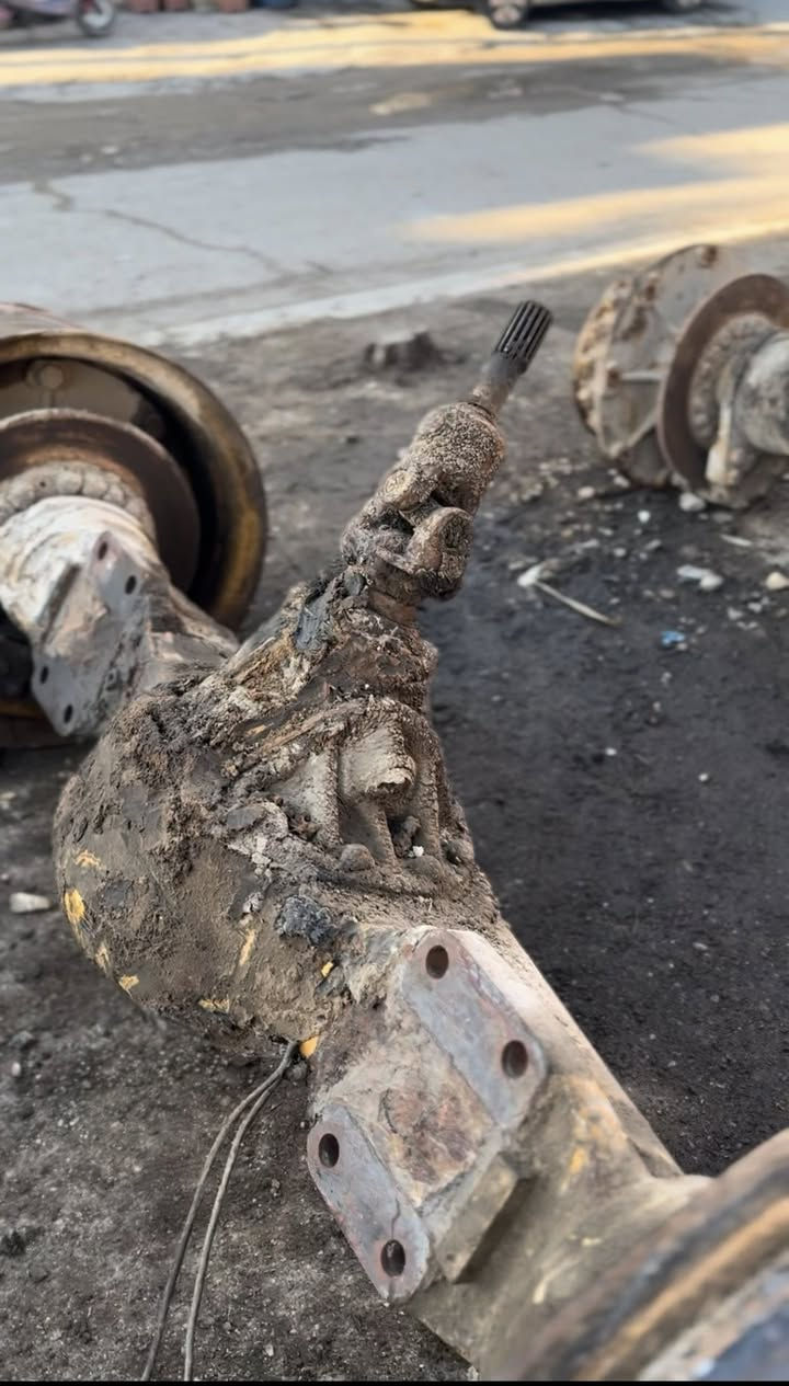 السلام عليكم تفصيخ شفلات كاوسكي جميع الاحجام مال حاوية ياباني🇯🇵 اصلي پغداد 52 محل وليد الربيعي 
هـ***********
