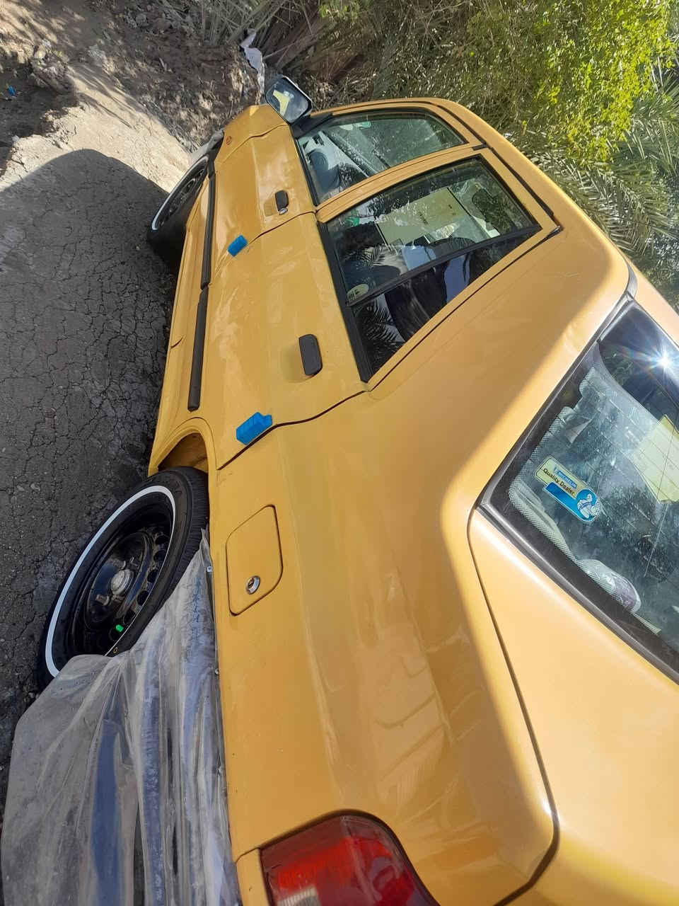 سايبا 15 سياره جديده كفاله من مكينه وكير وشواصي تبريد ثلج مكفوله من الضربه بيها صبغ بسيط للجماليه تخم تاير جديد صدر امامي خلفي جديد قبل يومين شاده جاهزه من كلشي خياس مابيها ابد السعر 33 هاتف ***********
