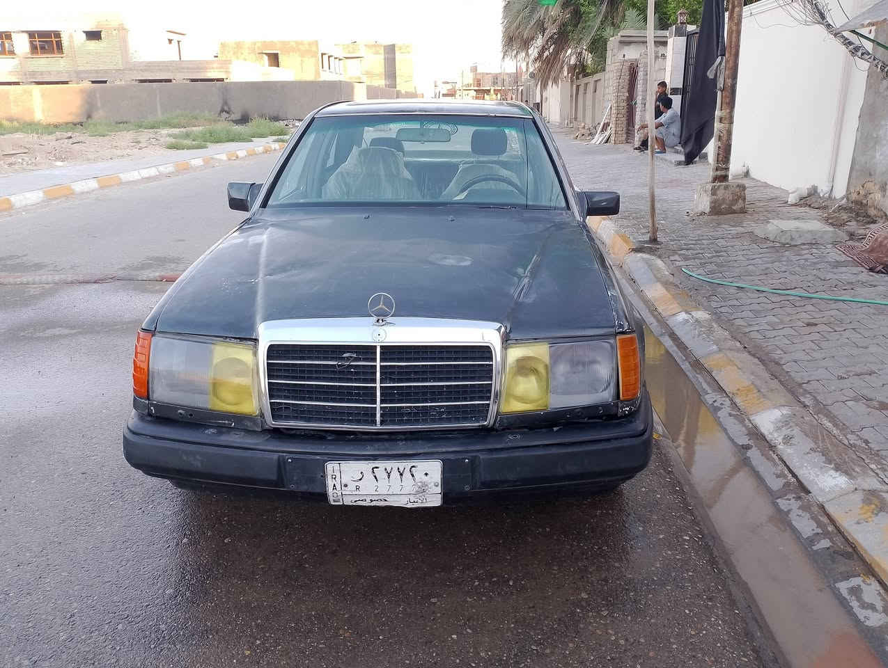 السلام عليكم
سياره مارسيدس موديل 1992
رقم انبار 
سنويه لل 27
مكينه في بي تي  مكينه وكير نضيفيات تخم تاير حداديه نضيف
مكانها في واسط 
رقم الهاتف ***********
