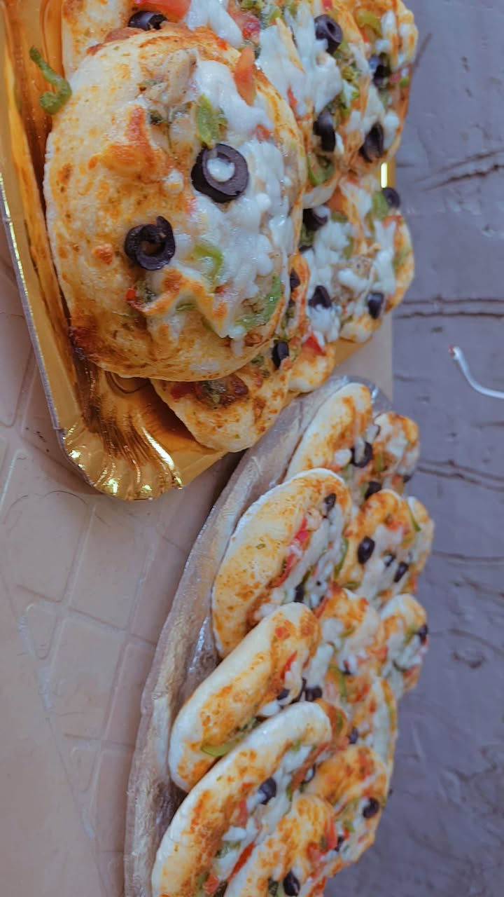 عرض لمده ١٢ ساعه فقط سارعو حجز 
١٢ قطعه كبه تمن +١٤ قطعه كبه برغل قلي، +١٢ قطعه كباب عروك +١٢ قطعه مني بيتزا  مجموع ٥٠ قطعه +طرشي هديه مجانيه سعر ١٤ ألف فقط بلاش، بلاش، ‏‪+9647879712003‬‏توجد خدمه توصيل


**إذا كنت صاحب هذا الإعلان وتريد حذفه لأي سبب، رجاءا أرسل رسالة إلى الدعم الفني**