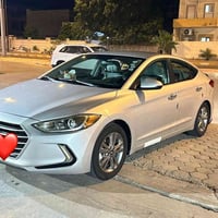 النترا SE • ٢٠١٧ • الرمادي