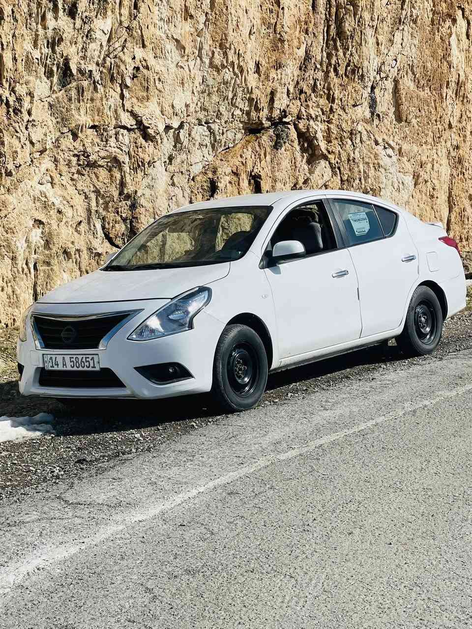 نيسان سني هندي البليتة الزرقة 2019
السيارة نظيفة جداً استخدام شخصي ابد مامشتغلة تكسي 

على ايدي من حالة الزيرو لليوم السيارة بأسمي شرط التحويل رجاءً 

مكان السيارة بصرة

كلشي شغال بيها ماكو اي نقص مال جناي 

تبريد ثلج 

تدفئة 

تحكم مقود جهة وحدة 

شاشة تدعم كاربلي 

تحويرة اطار دكتات تبريد حديث وشاشة جديد

كشافات زنون + سكن زنون 

تحكم مرايات جانبية 

كامرة خلفية 

سستم سماعات كامل 4 ابواب اصلي 

تكية يد حديثه متوفر بيها منافذ شحن 

منفذ شحن وجداحة 

طخم تايرات جديد 

باتري جديد 

ادامة محرك كاملة مابيها كل نقص 

دهن محرك اصلي نيسان 

ادامة دهن كير متواصلة مع فلاتر 

حساسات خلفية

دوشمة كشنات قماش اصلية 

سبير نضيف مع جك 

المسجل + الاطار القديم للدشبول موجود

حدادة كاملة كلها جديدة ودبلات خلفي جديدة 

السيارة ناعمة ومرتبة مال بيت ماشية 165 الف سبب المشي اسافر بيها هواي 

سنوية جديدة وهزة جديدة بأسمي السيارة شرط التحويل 

بيها ضربة بالصندوق راجعة بارد بدون صبغ وحار وشبر واحد بارد بالباب الخلفي فقط السونار موجود 

السعر 110$ 

للتواصل ***********
