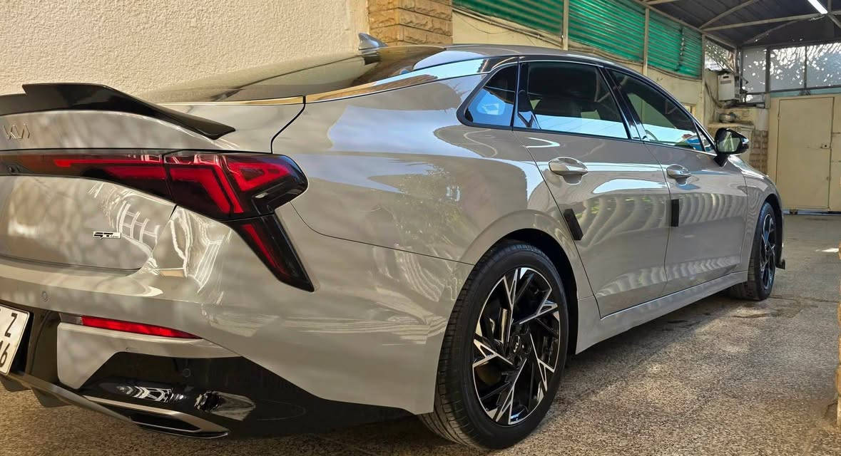 2025 .. K5 .. كي فايف
اقره المنشور....
2025 مرقم بغداد بأسمي (رقم مميز) كفاله من الحادث كلين عدا الي بالمنشور وراجع بارد حته تدخل مزاد وينحسب بدون فتح كلها ليبل واحد وبدون فتح ومن طبت وكمل تصليحها طلع بيها طبقه كلير (جلاتين) سبب الكلير حمايه للبجم كامل يعني لا معجون لا صبغ ولا اي ضرر وغير هذا مابيها وشرط السونار وين ميعجبك ..
​حجم المكينه 2500 تنفس طبيعي
​فئه السياره جي تي لاين ومعروفه مواصفات الجي تي لاين فول مواصفات عدا بانوراما، اضافات خارجيه بـ 300 دولار اناره داخليه 65 لون + لحيه اماميه وسبايدر خلفي يتيوب للشاشه.
​مرقم بغداد بأسمي تحويل مباشر ...


**إذا كنت صاحب هذا الإعلان وتريد حذفه لأي سبب، رجاءا أرسل رسالة إلى الدعم الفني**