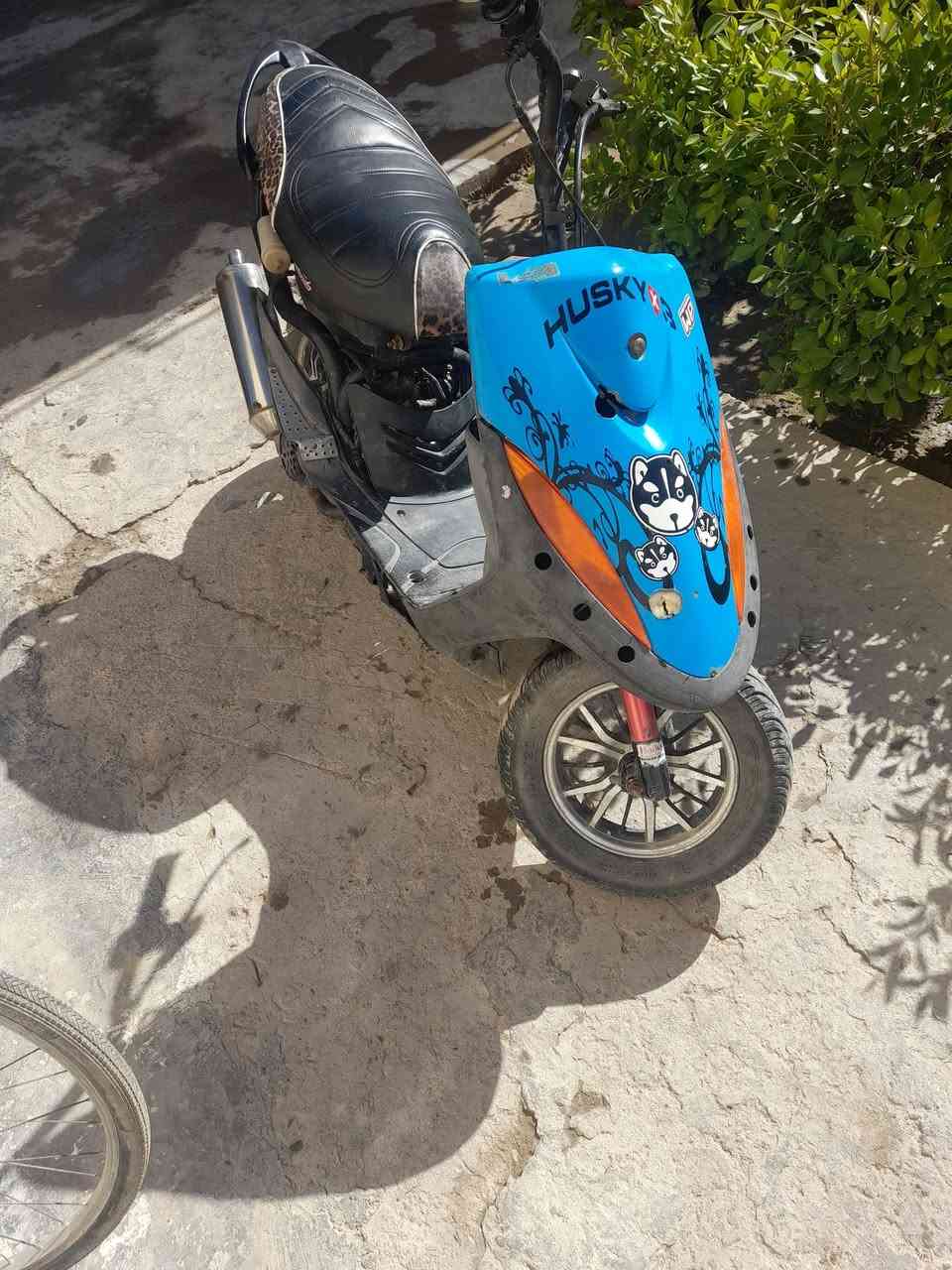 سلام عليكم دراجه ماكس عدله مال لعب 55 بيه صدر رياضي اصلي وبيه وياله وبيه صالنصه وبيه كشن اربع ولفات دراجه تخبل السعر 350وبيه مجال مكان مسيب***********
