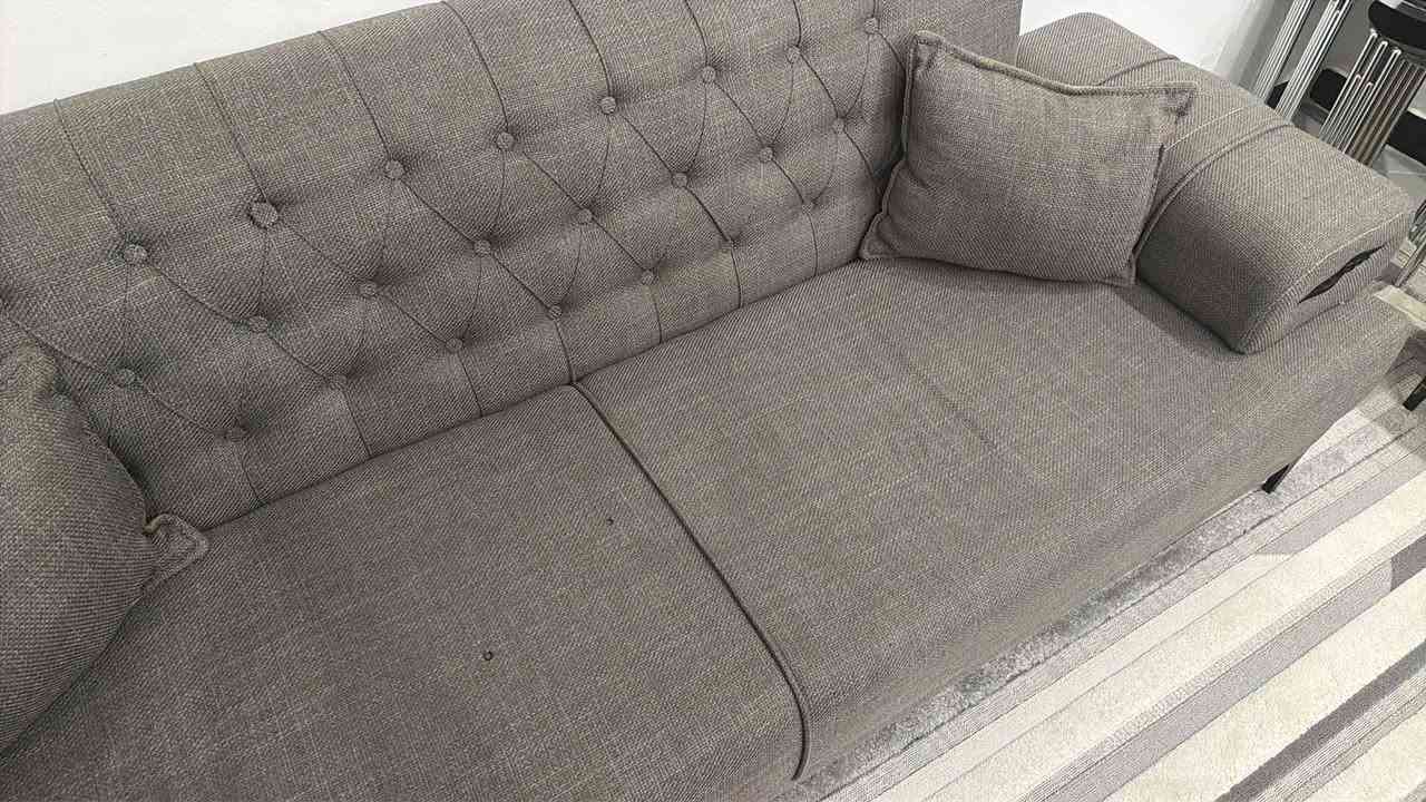 تخم 7 مقاعد تركي تسكام مع بردات وزوليه  سيت ب700 ﷼وبي مجال مكان دوره


**إذا كنت صاحب هذا الإعلان وتريد حذفه لأي سبب، رجاءا أرسل رسالة إلى الدعم الفني**