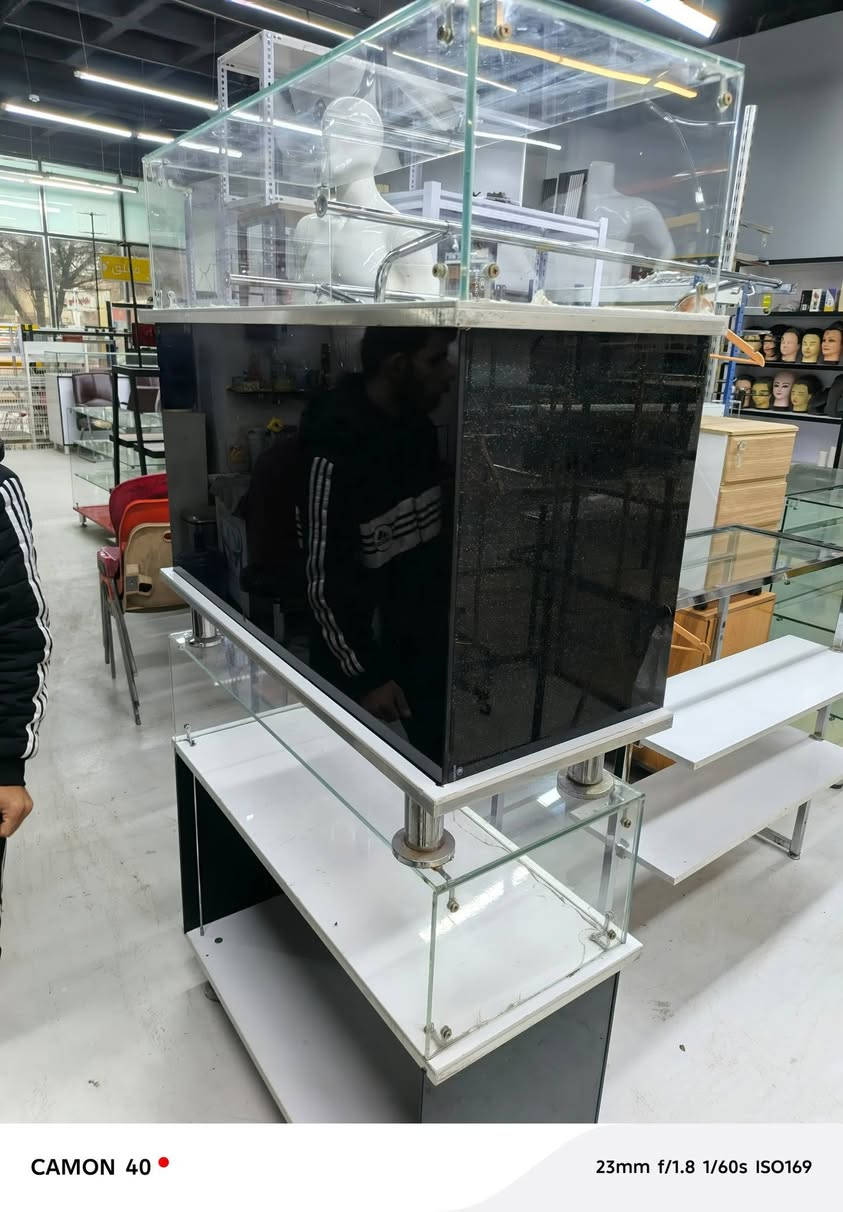 عندي تجهيز محل ستاندات ملكانات للبيع
الاستفسار الاتصال 📞📱
***********
