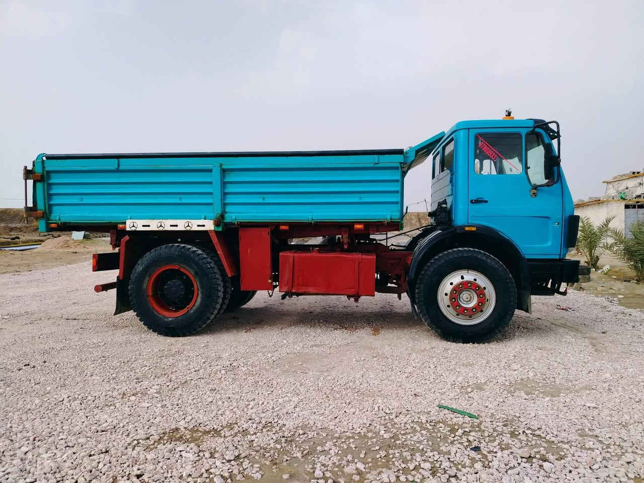 السلام عليكم شباب
للبيع البي موديل ٧٥رقم نجف دولي
مكينة ٨ مكفول من تبخير وتنقيص
كير ٢٥ جديد شاصي  مكفول كفالة عامة حدادية جديدة 
سياره جاهزه للعمل مكان السماوه
 اتصال  على صاحب السيارة
غير متواجد على الفيسبوك 
***********
#طلب_خاص
