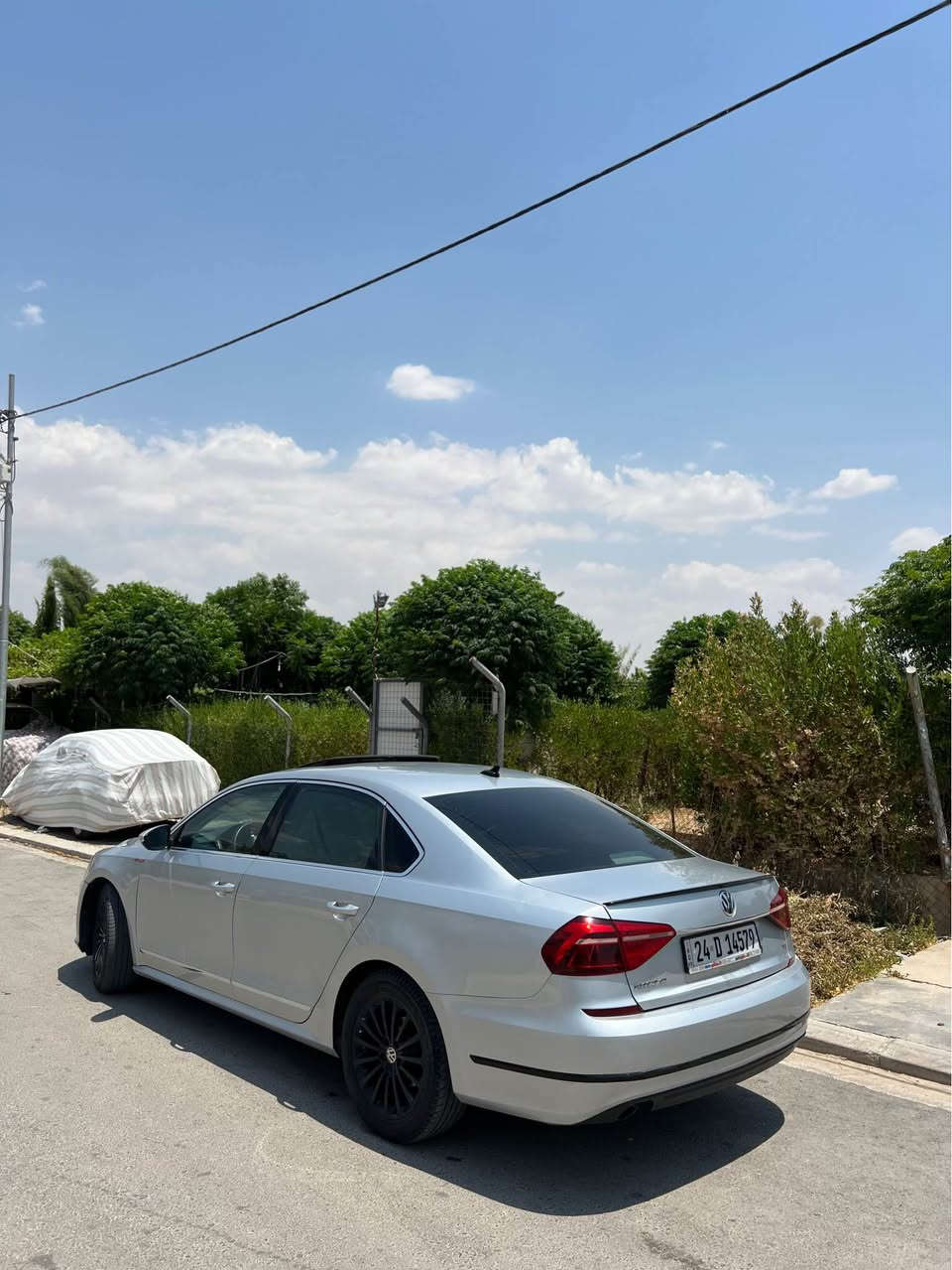 باسات ٢٠١٧ فول مواصفات  مكينة ١٨ توربو 
كير مكينه بشرط 
سلايت بصمة كشن جلد كشن هيتر شاشة كاميرة  

سيارة داخلة كلين للعراق هنا صار بيها حادث
 
بيها بونيد وباب بدون دواخل بدون ارباك بشرط

سعر ١٣٥ ومجال  *********** 
***********واتساب أربيل, العراق
