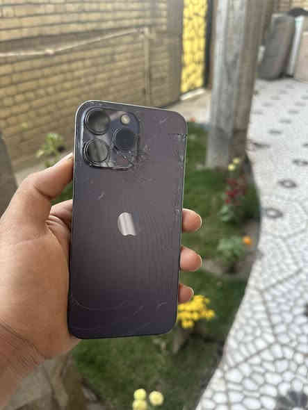 بطارية ؛ 84 بلاد 
ذاكرة ؛ 128
الجهاز مبدل شاشة وضهر مفطور مفتوح تخطي يعني  سيمكارت  يقرة وما يشتغل 
فيس ايدي شغال وجهاز كلة شغال 
السعر ب375 وبي مجال 
مكاني الدورة 
***********
