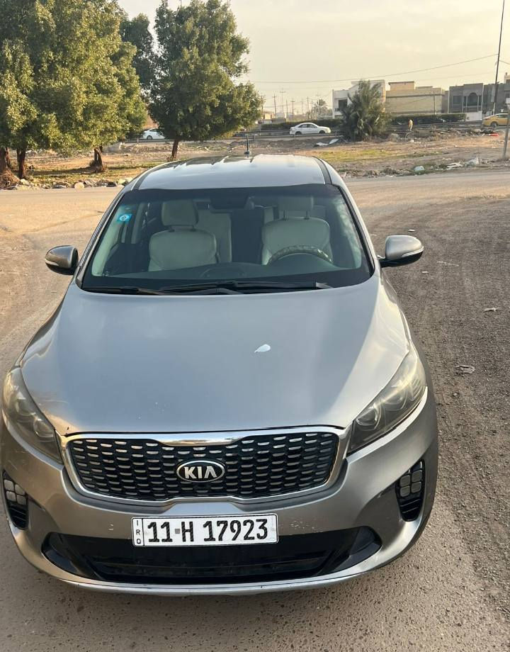 سورنتو امريكي 6سلندر 7راكب ما بيها اي  نقص بسمي سنوياً الحد 2030موديل 2019بيها بنيد وجاملغ والباب 3قطع يعني ب 170وماكو هيج سعر بيع أو مراوس بجيب أو سورنتو احدث وانطي فرق مكاني بغداد ***********
